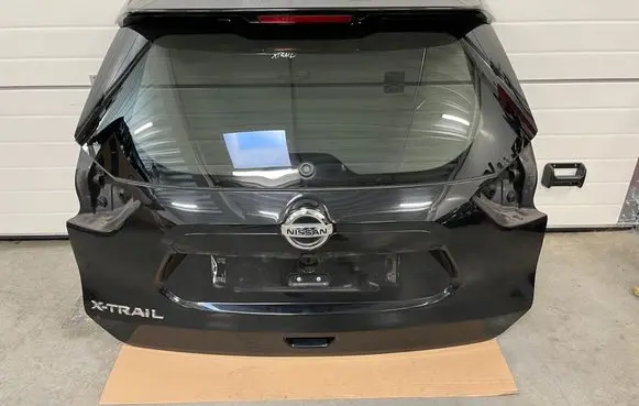 Nissan X-Trail T32 Tailgate/trunk/boot lid 