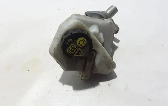 Volvo V70 Master brake cylinder 36002450