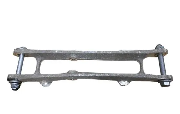 BMW M8 F93 Gran Coupe Rear control arm 8091698 33328091698