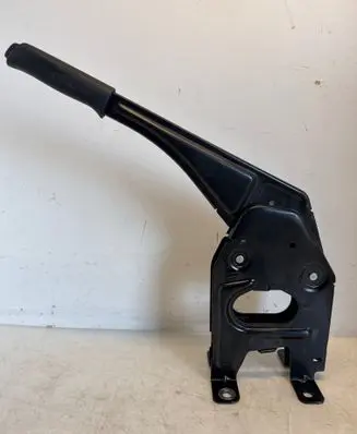 Renault Master III Hand brake release handle 360107552R