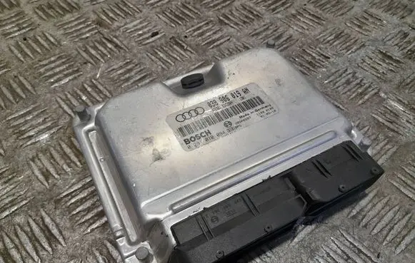 Audi A4 S4 B5 8D Engine control unit/module 038906019AN 28SA4592 0281010094