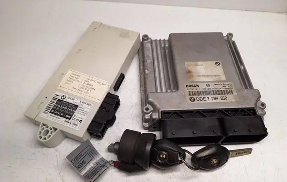 BMW 5 E60 E61 Engine ECU kit and lock set 7794650 13617794650 0281011120
