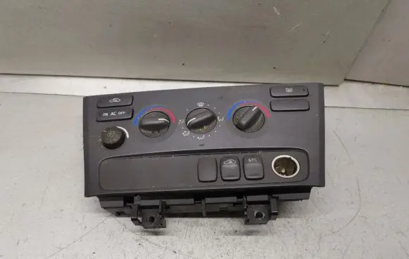 Volvo V70 Climate control unit