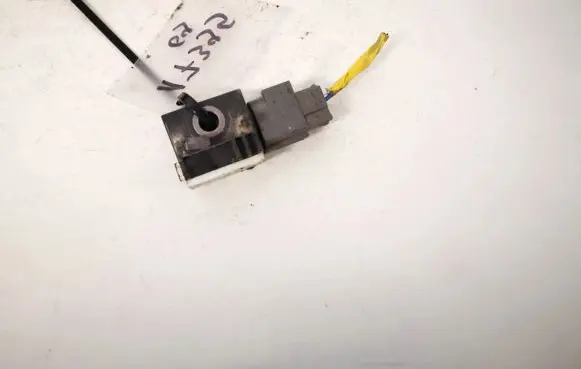 Hyundai Santa Fe Airbag deployment crash/impact sensor 959202b000 95920-2b000