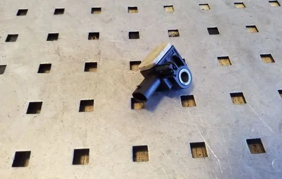 Audi A8 S8 D4 4H Airbag deployment crash/impact sensor 4H0959651A