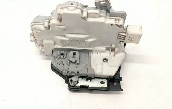 Audi Q7 4L Rear door lock 3C4839016D