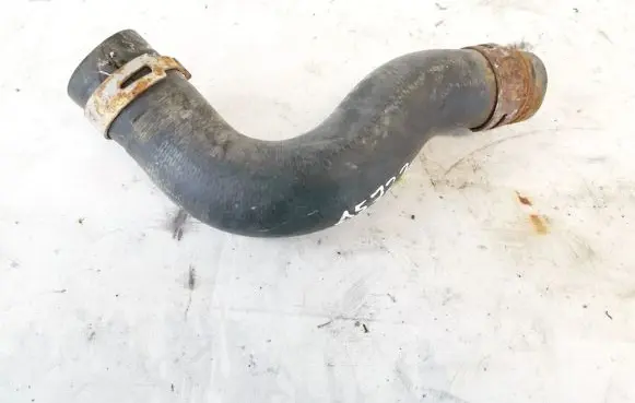 Subaru Legacy Engine coolant pipe/hose