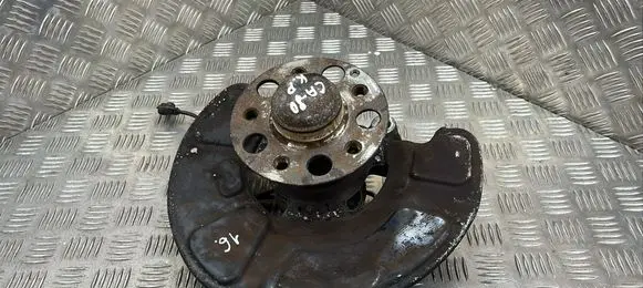 Mercedes-Benz E W212 Front wheel hub spindle knuckle A2124201144