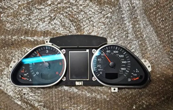 Audi A6 S6 C6 4F Speedometer (instrument cluster) 4F0920982T 4F0910930C 50300172200