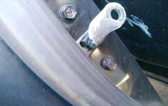 Hyundai Matrix Rear door check strap stopper