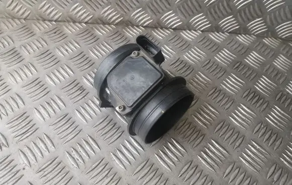 Audi A6 S6 C6 4F Mass air flow meter 06C133471A AFH7501A