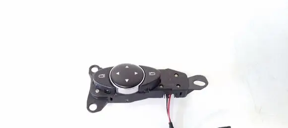 Mercedes-Benz E W211 Wing mirror switch 2118208310