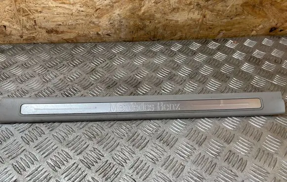 Mercedes-Benz B W245 Front sill trim cover A1696801174 1174L