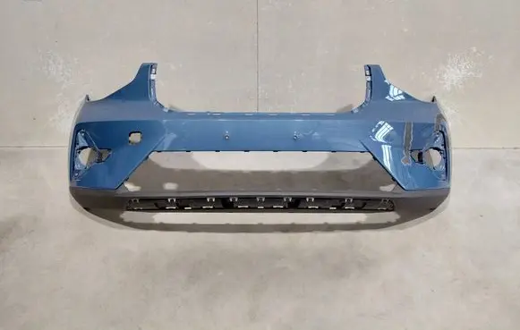 Volvo XC40 Front bumper 31690933 32136097