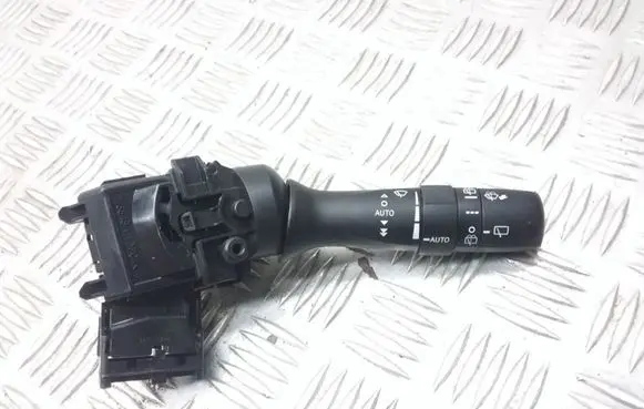 Subaru XV Wiper control stalk