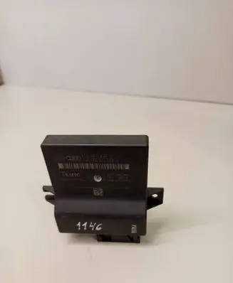 Audi A6 S6 C6 4F Gateway control module 4F0907468D