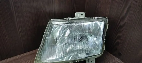 Mercedes-Benz Vito Viano W638 Headlight/headlamp 6388200061 6388200061K2