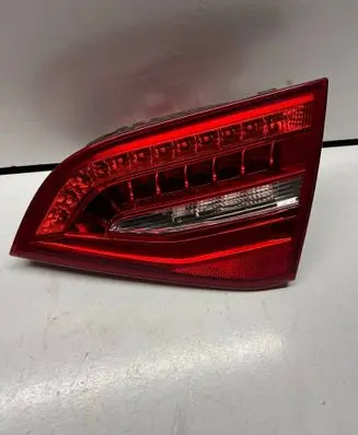 Audi A4 S4 B8 8K Tailgate rear/tail lights 8K9945094E