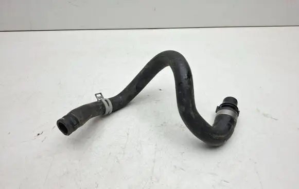 Volvo XC90 Engine coolant pipe/hose 31657715