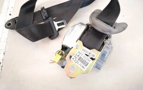 Hyundai Santa Fe Front seatbelt 888702b200 88870-2b200