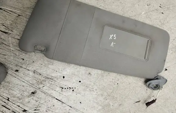 BMW X5 E53 Sun visor