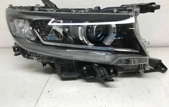 Toyota Land Cruiser (J200) Headlight/headlamp 123456