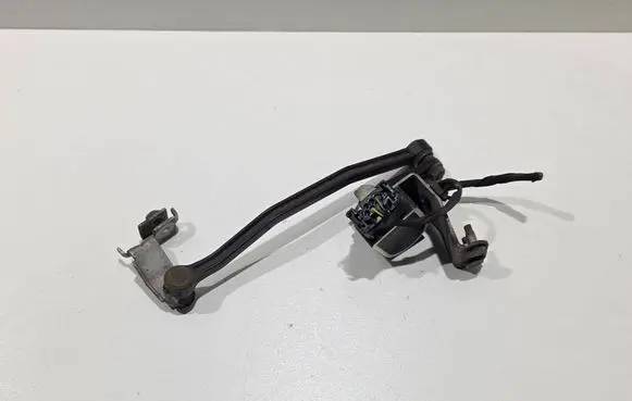 Volvo V60 Headlight/headlamp level sensor 8G9N3C492AA