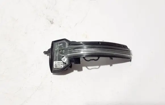 Mercedes-Benz CLA C118 X118 Mirror indicator light A0999061802