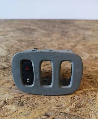 Renault Trafic II (X83) Central locking switch button 