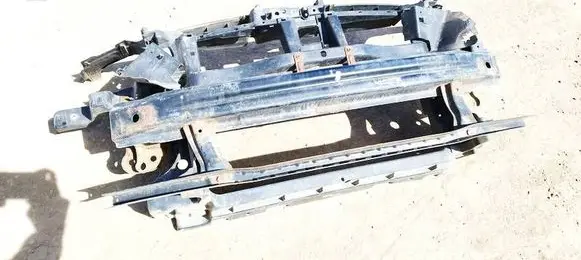 Volkswagen PASSAT B6 Radiator support slam panel 701010081