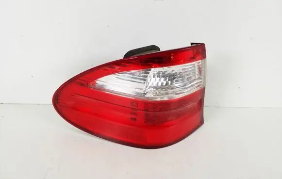 Mercedes-Benz E W211 Rear/tail lights A2118201564