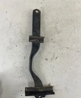 Battery bracket
