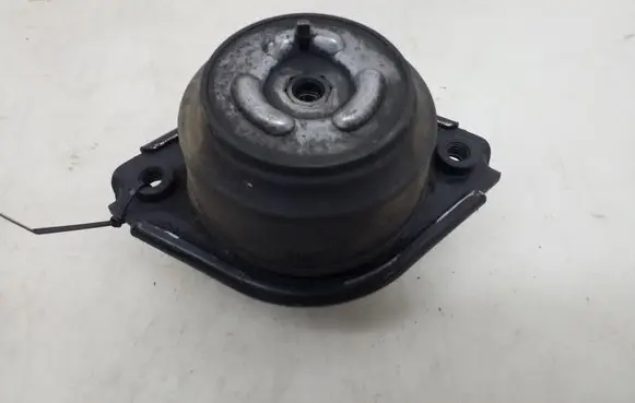 Mercedes-Benz ML W164 Engine mount bracket A2512402917