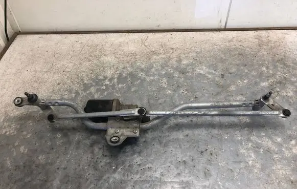 Volkswagen Multivan T6 Front wiper linkage and motor 7E1955113D