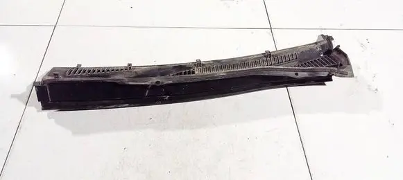 Suzuki Grand Vitara II Wiper trim 7731165j0 77311-65j0