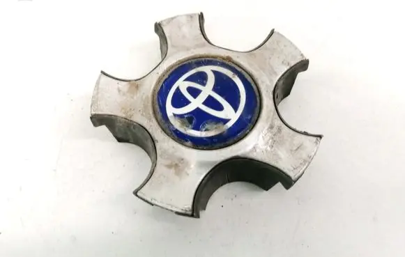 Toyota Avensis Verso Original wheel cap