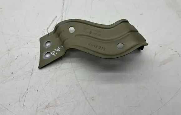 Seat Ateca Fender mounting bracket 575821431 411601S