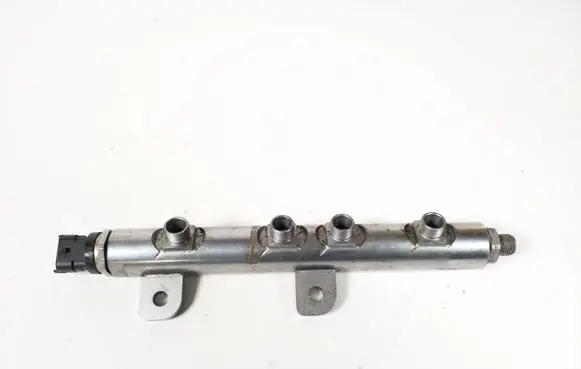 Jaguar XF X250 Fuel main line pipe CK5Q9D280BB