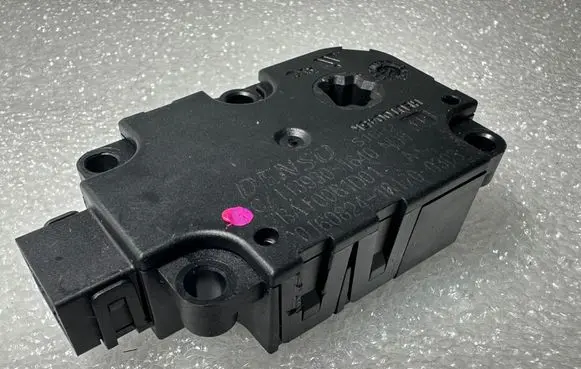 Audi A6 S6 C7 4G Air flap motor/actuator CZ1139301640