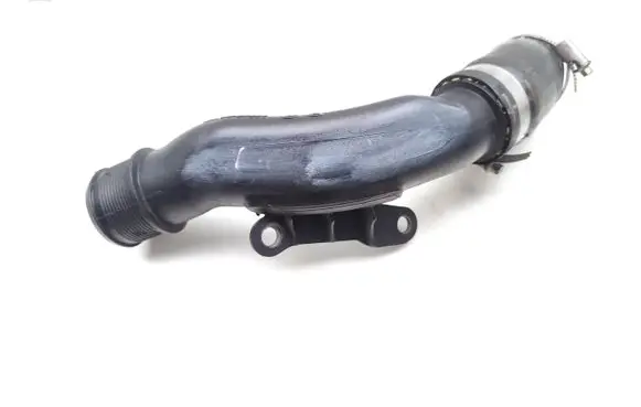 Air intake hose/pipe