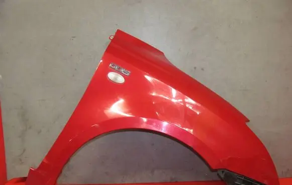 Suzuki Swift I Fender SWIFTMK6BLOTNIKP