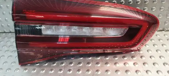 Ford Focus Rear/tail lights JX7B13A603