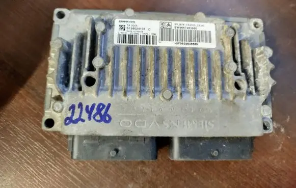 Peugeot 207 Gearbox control unit/module 9661983980 s126024101c