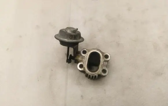 Toyota Verso EGR valve 2563026020