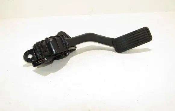 Mazda 6 Accelerator throttle pedal 1988003400