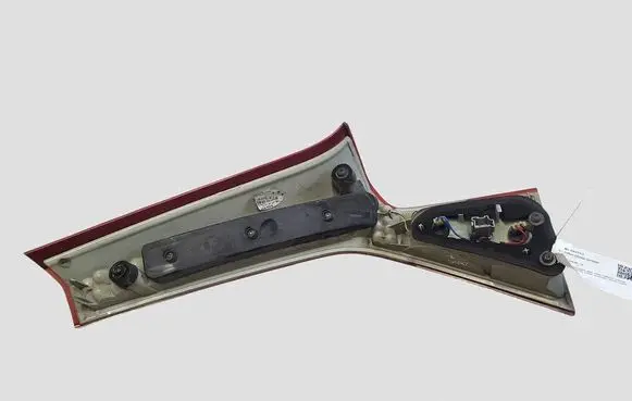 Volvo V70 Tailgate rear/tail lights 31265455