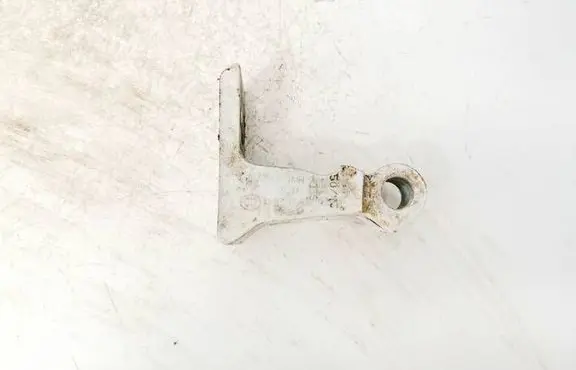 Audi Q3 8U Front door upper hinge 8x0831403b a047058
