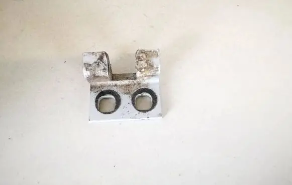 BMW 1 E81 E87 Rear door lower hinge