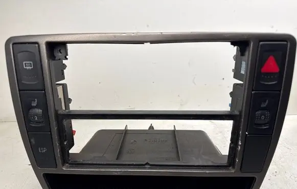 Volkswagen PASSAT B5.5 Radio/GPS head unit trim 3B0858069K 1841709