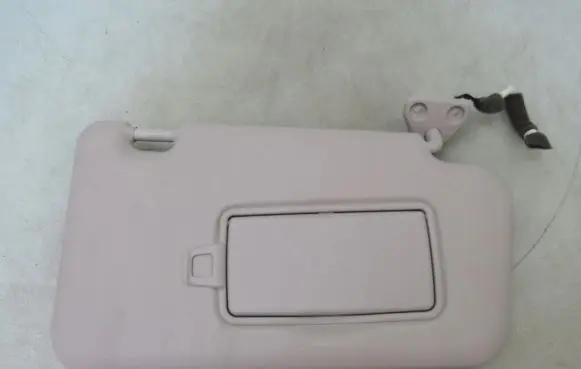 Nissan Leaf II (ZE1) Sun visor